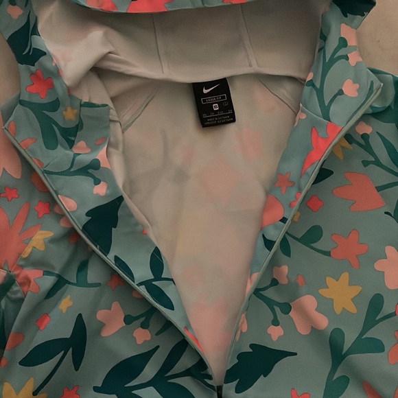 Nike Anorak Golf Jacket - Picture 8 of 15